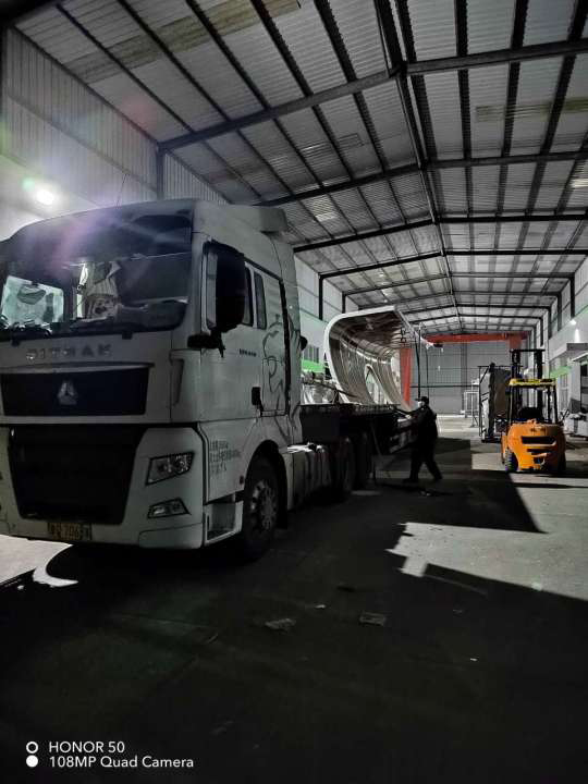 鹽城候車(chē)亭發(fā)貨圖 鹽城候車(chē)亭發(fā)貨圖